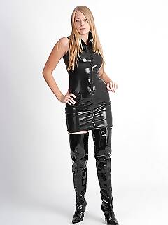 8380 leathern wear photo