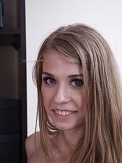 erotic gold stan pics